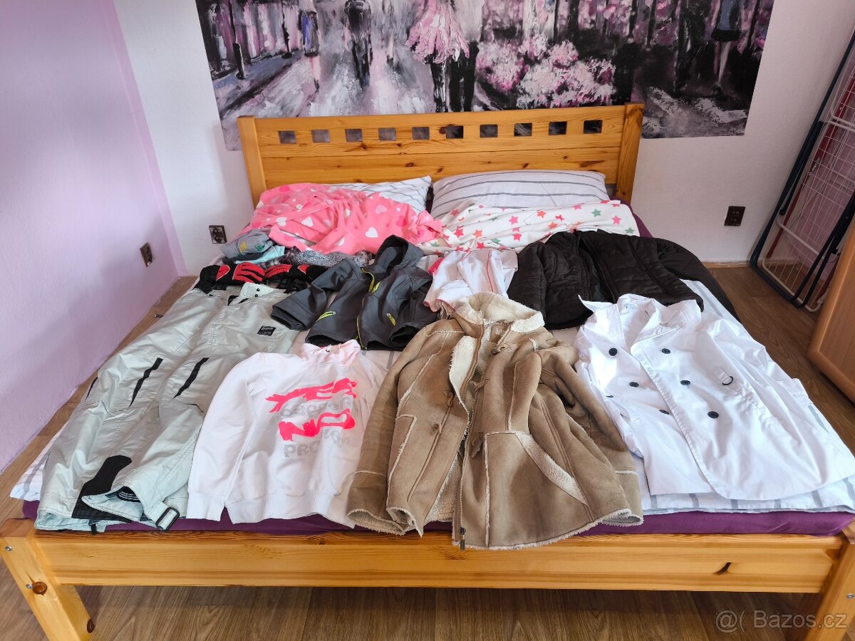 Oblečení pro dívky cca 12 let