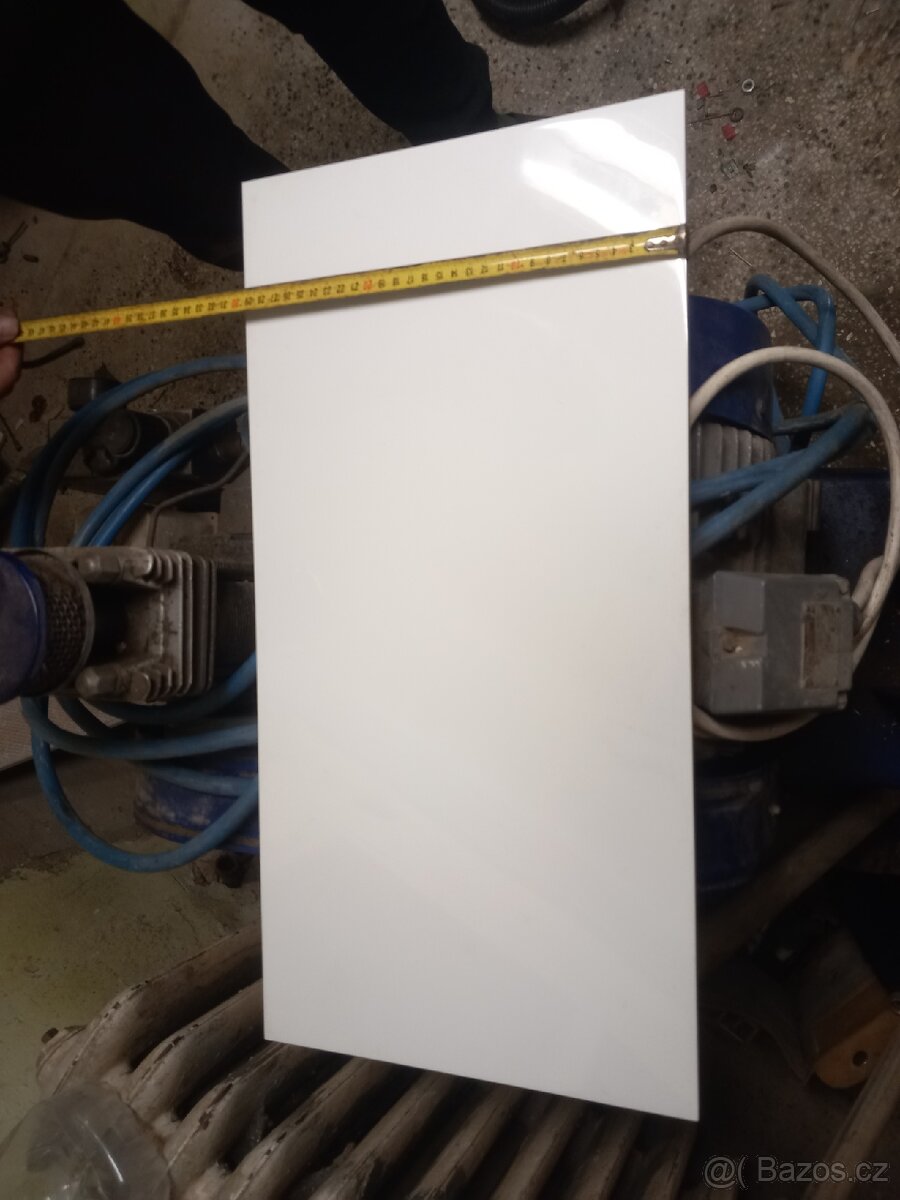 Bílý obklad 29,5ks