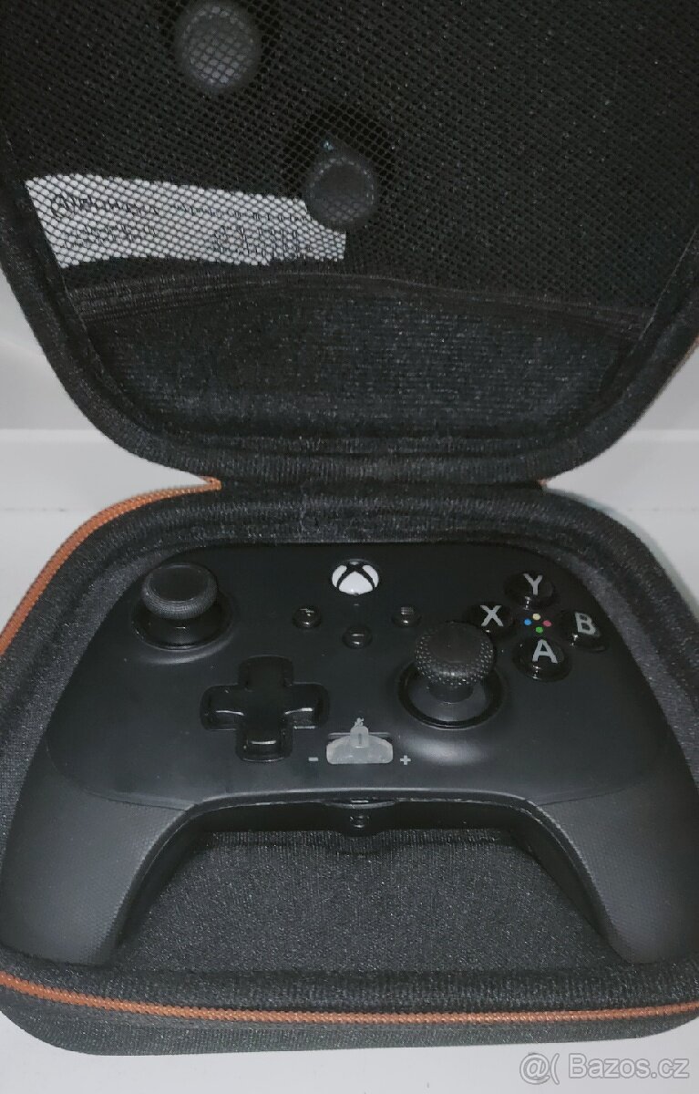 Xbox ovladač fusion 3