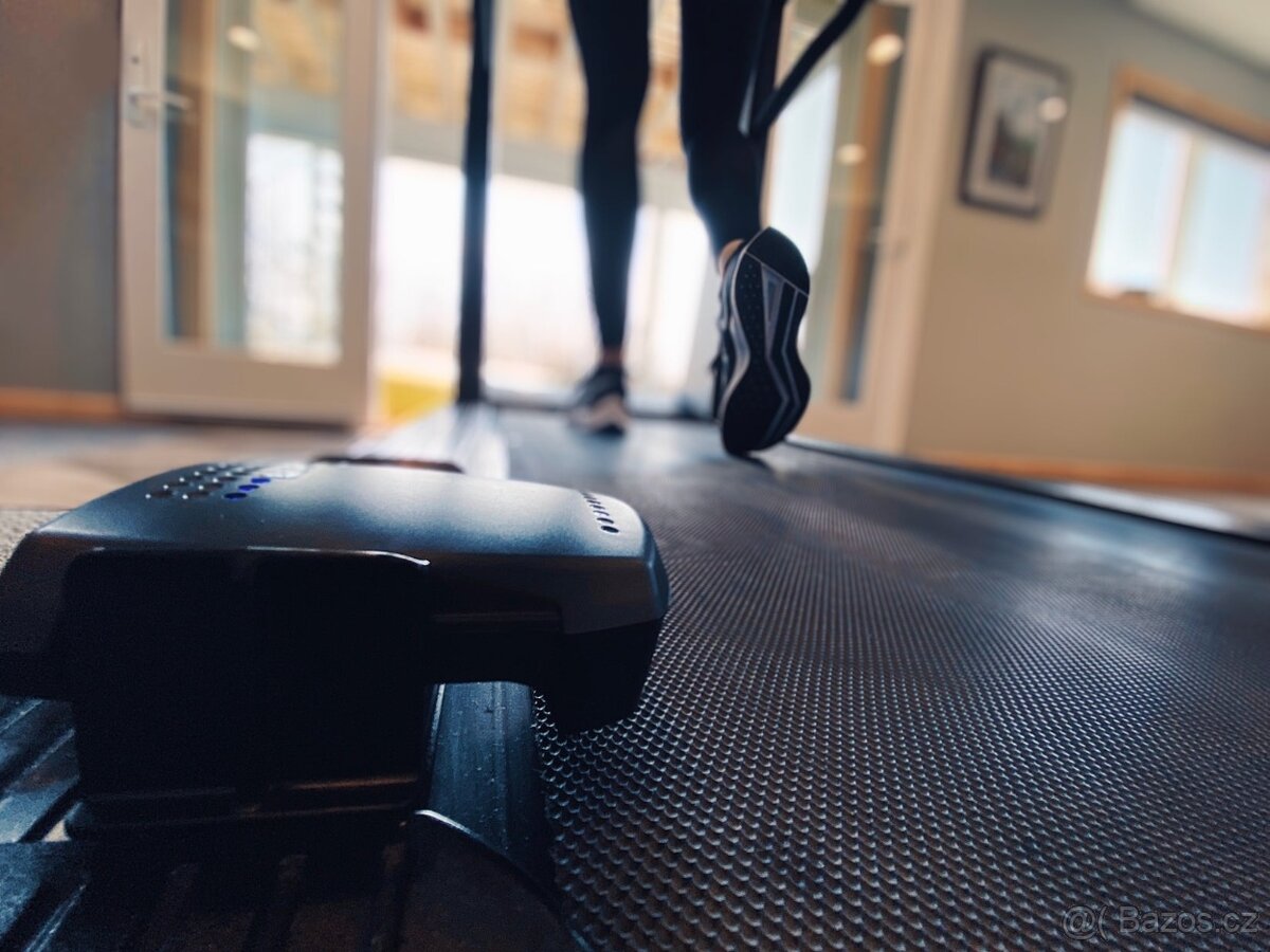Prodám měsíc používaný sensor Runn na běžecký pás