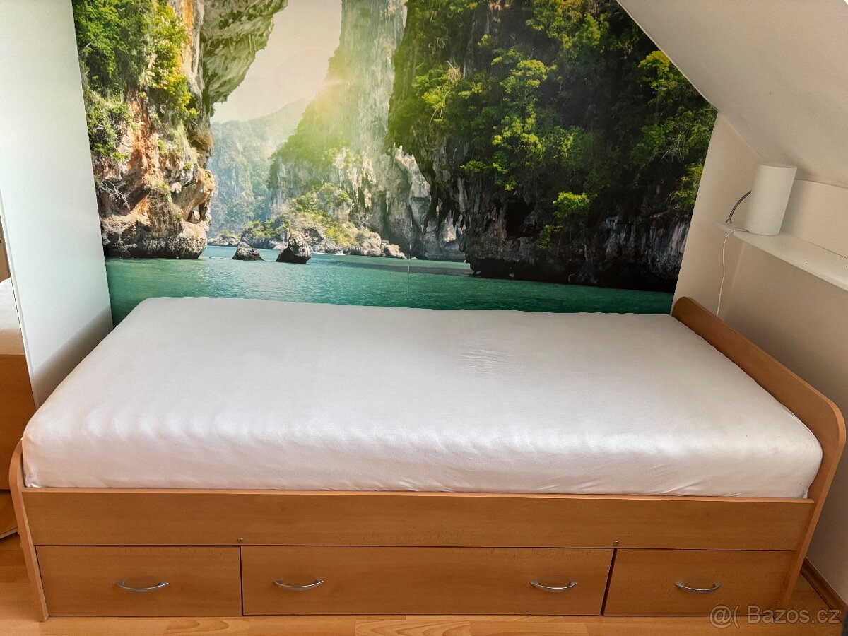 Jednolůžková postel 90x200 s matraci a roštem