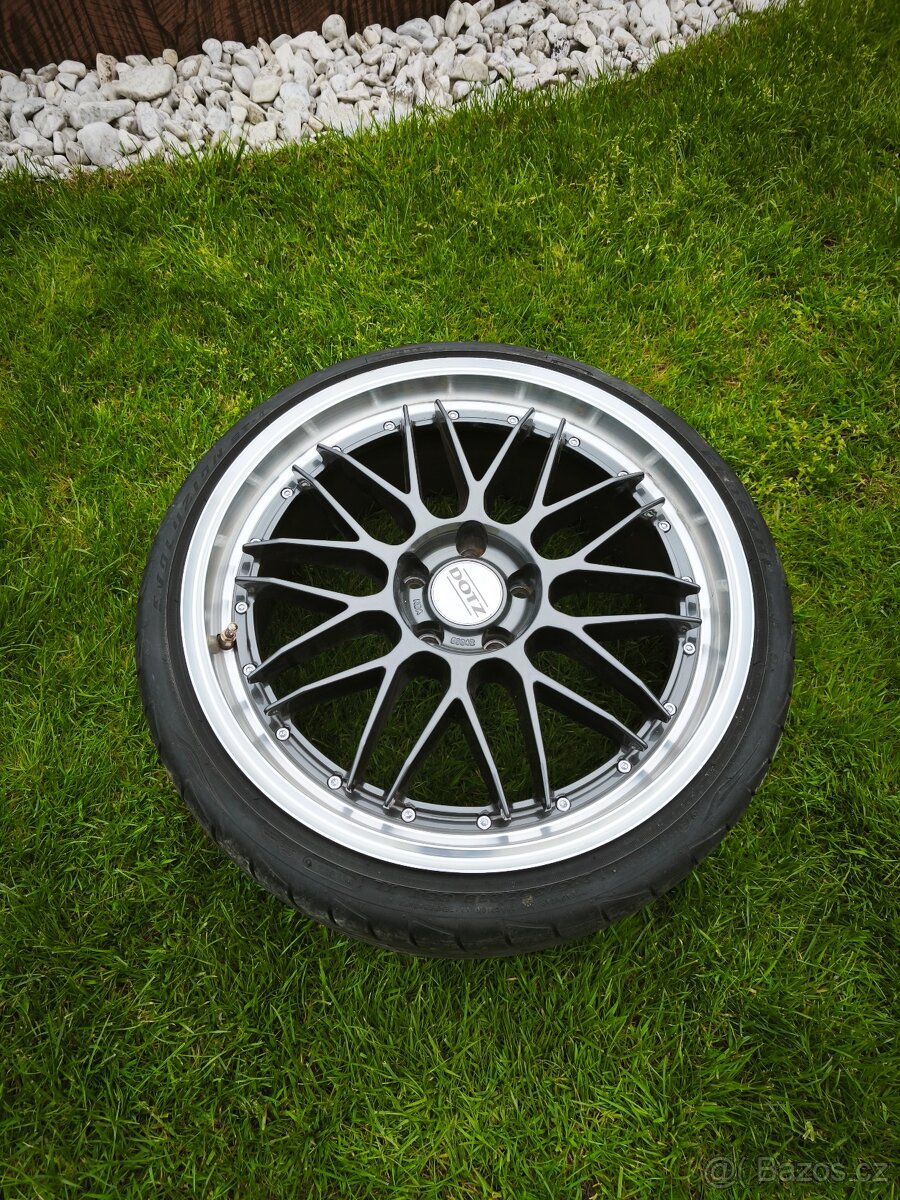 Dotaz revvo dark 5x112r 19