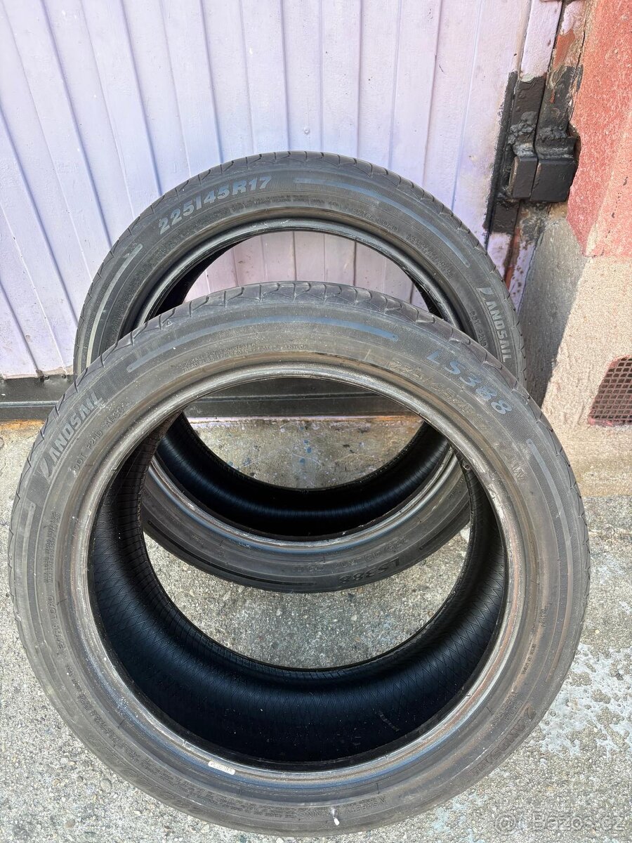 2x letní pneumatiky Landsail