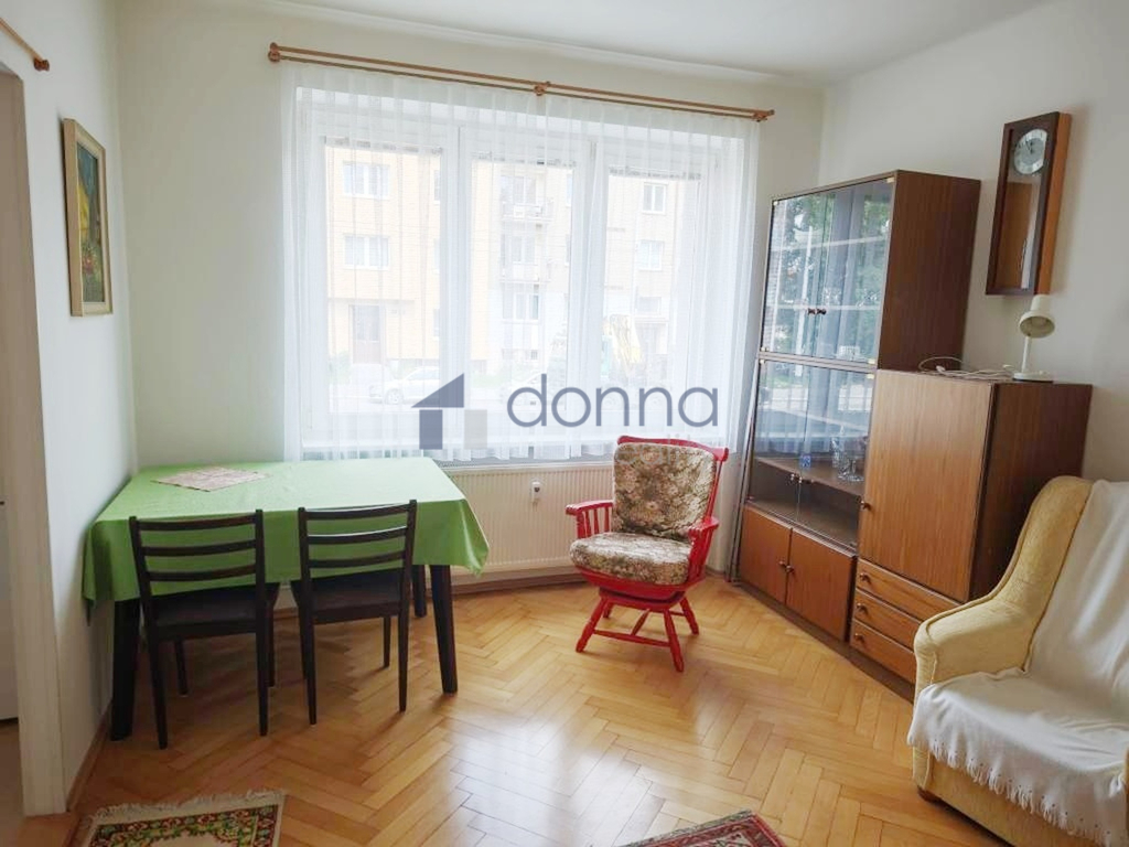 Pronájem bytu 2+1, 53m², Praha 6 - Břevnov, Na Petřinách, za