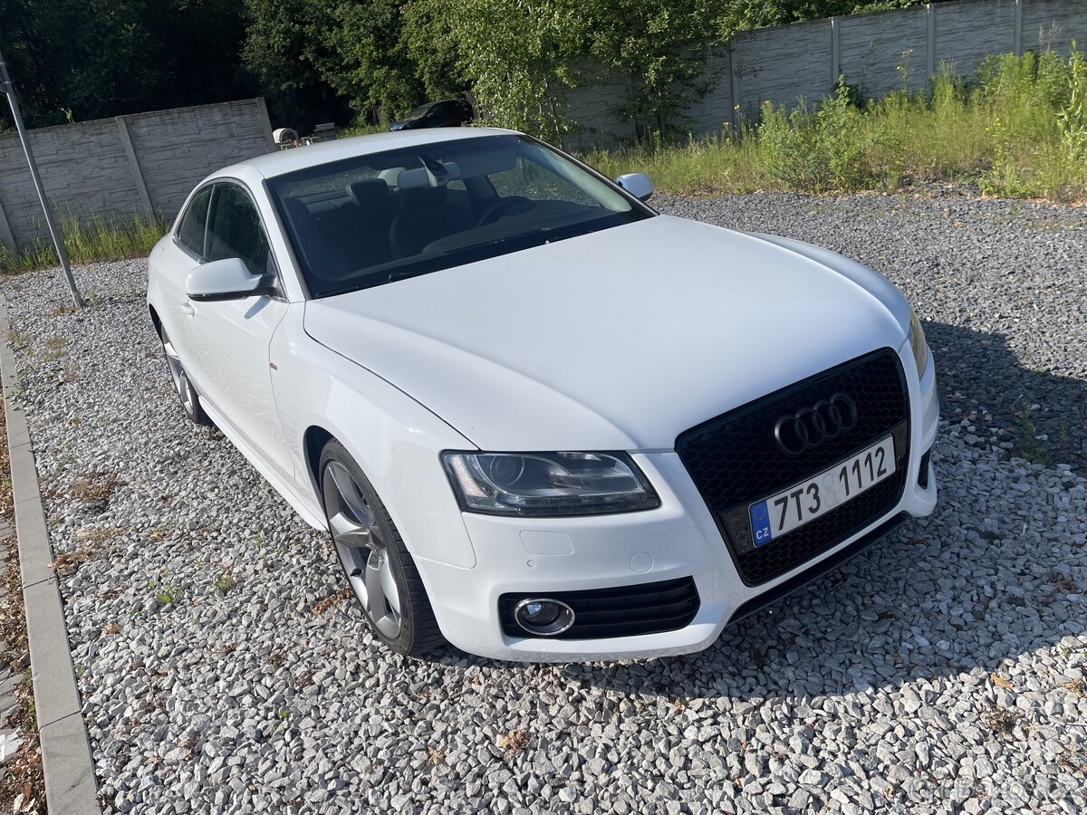 AUDI A5 TDI S-line naj 96tis