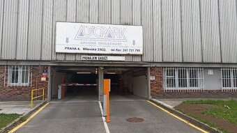 Pronájem garážového stání Praha 4 - Autopark
