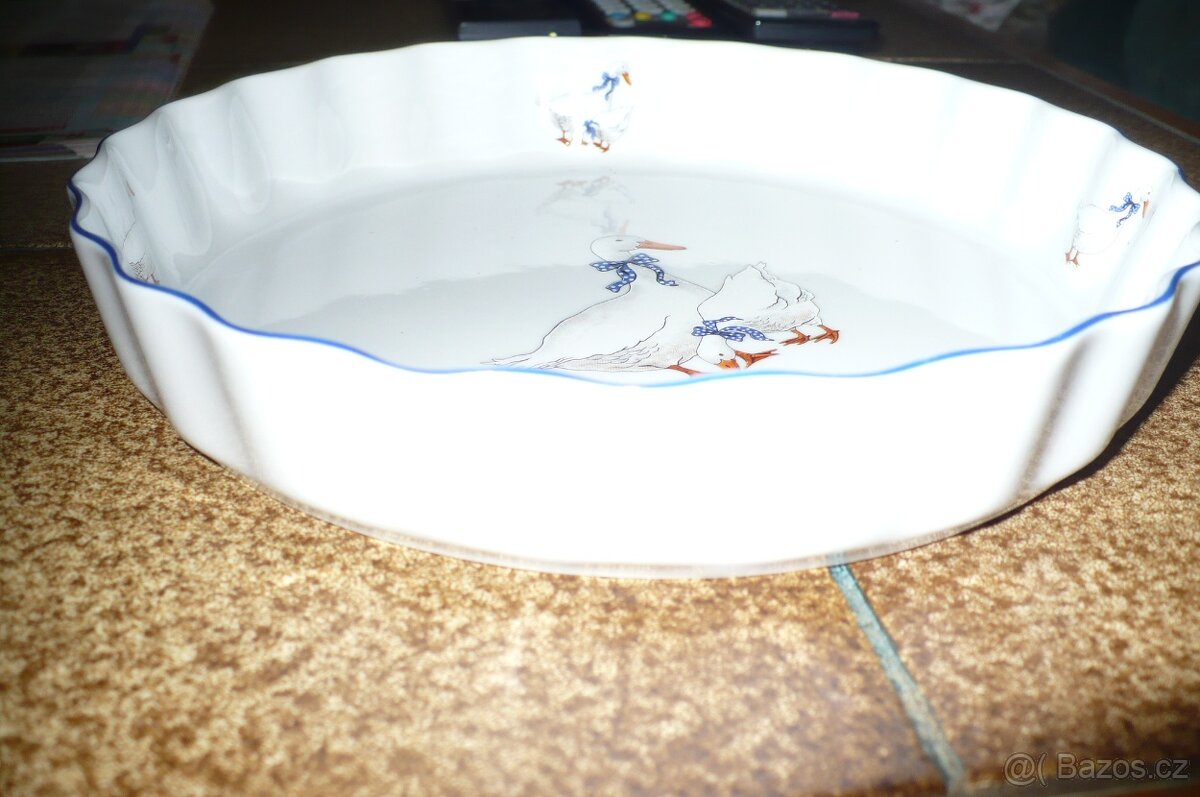 porcelánová koláčová zapékací mísa