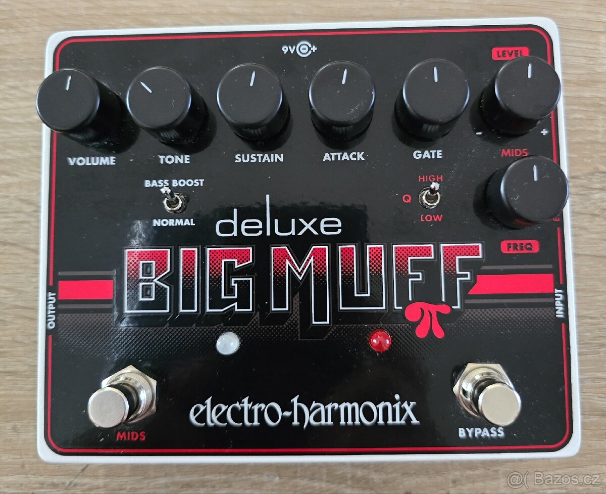 Distortion & Sustainer Big Muff Harmonix Deluxe PI