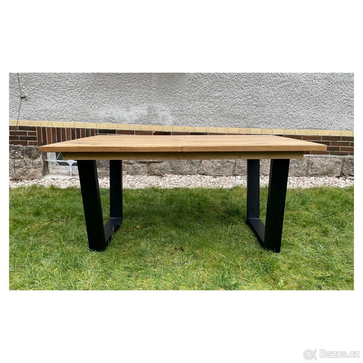 Masivní rozkládací jídelní stůl - Livingstone 160 cm