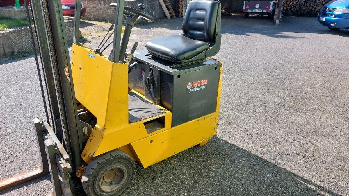 Vysokozdvižný vozík elektrický