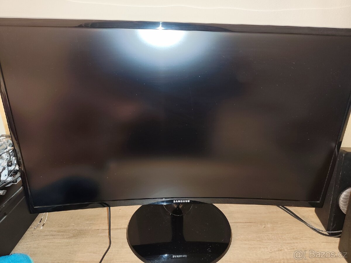 Samsung 24" Full HD Monitor