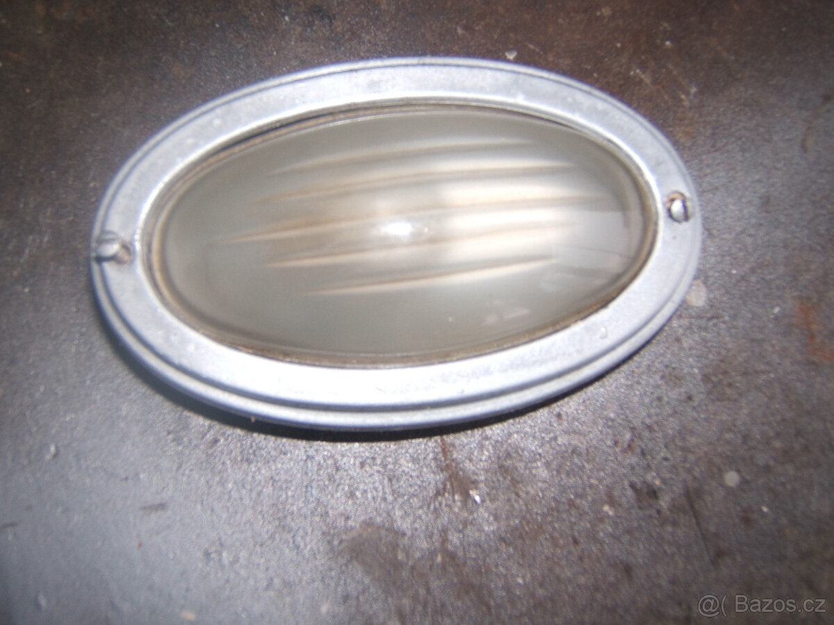 Stropní světlo na Š-Octavia,Spartak