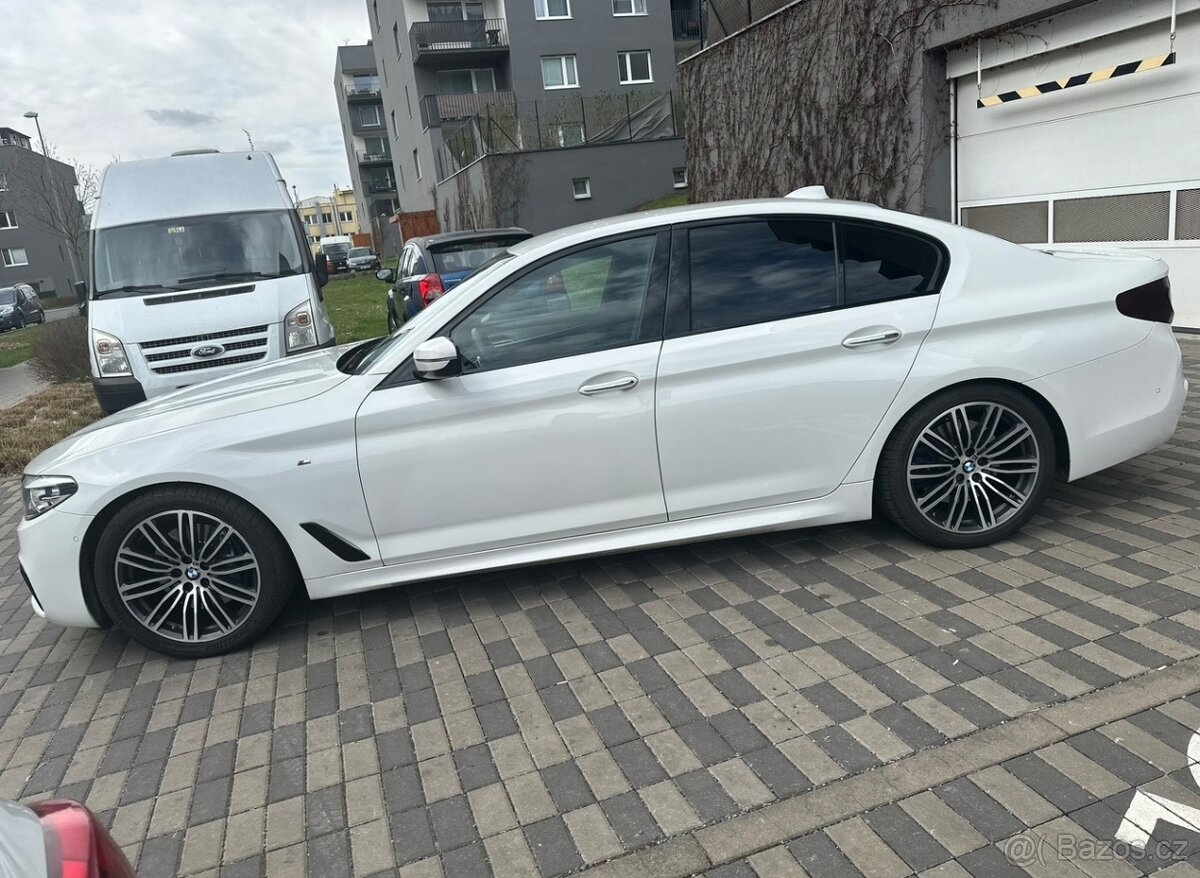 BMW 530d  xDrive  M Paket