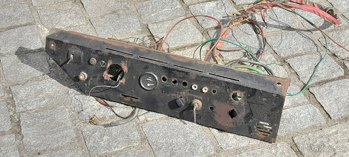 Přístrojová deska Multicar M 24