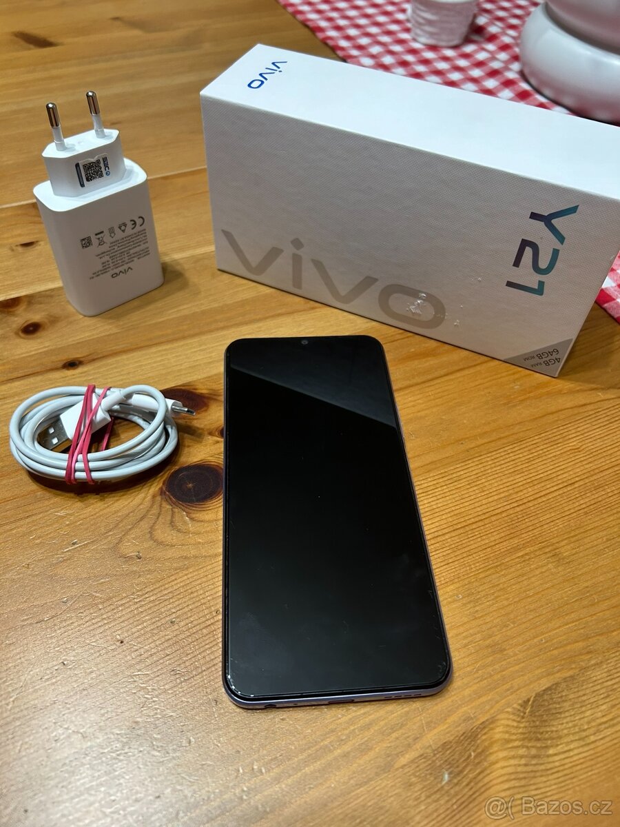 VIVO Y21 4 GB / 64 GB
