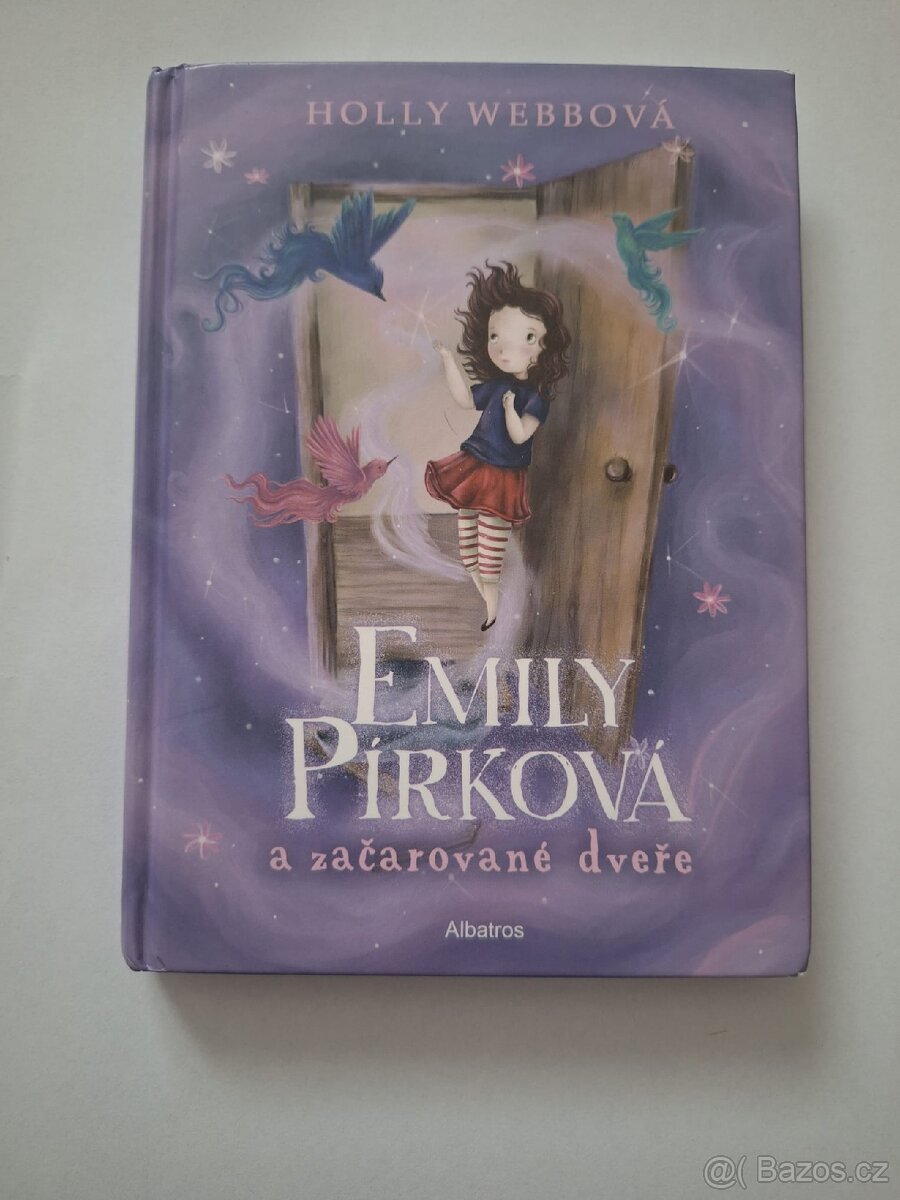 Kniha: Emily Pírková a začarované dveře