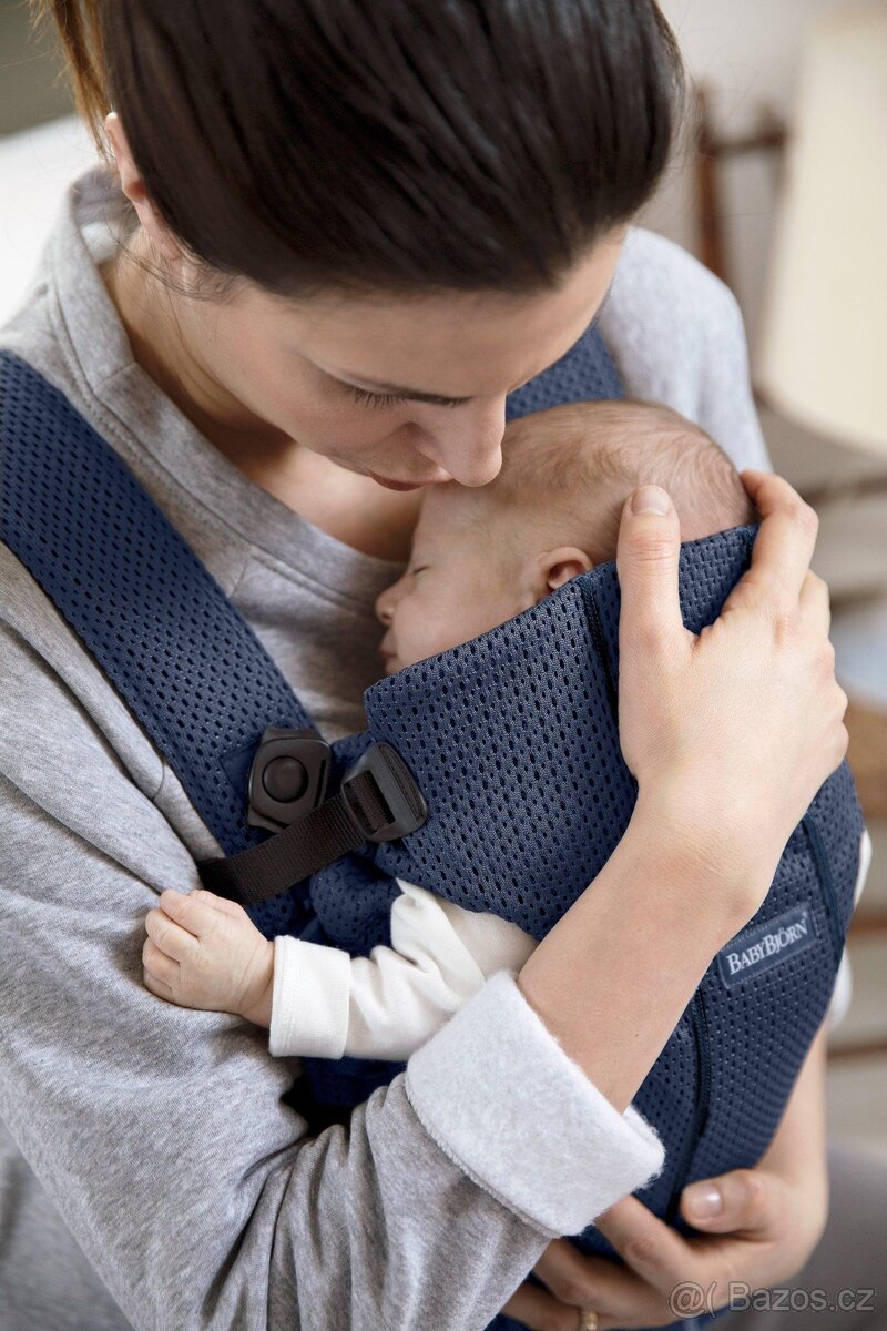 BABYBJÖRN Nosítko Mini Navy Blue, 3D Mesh