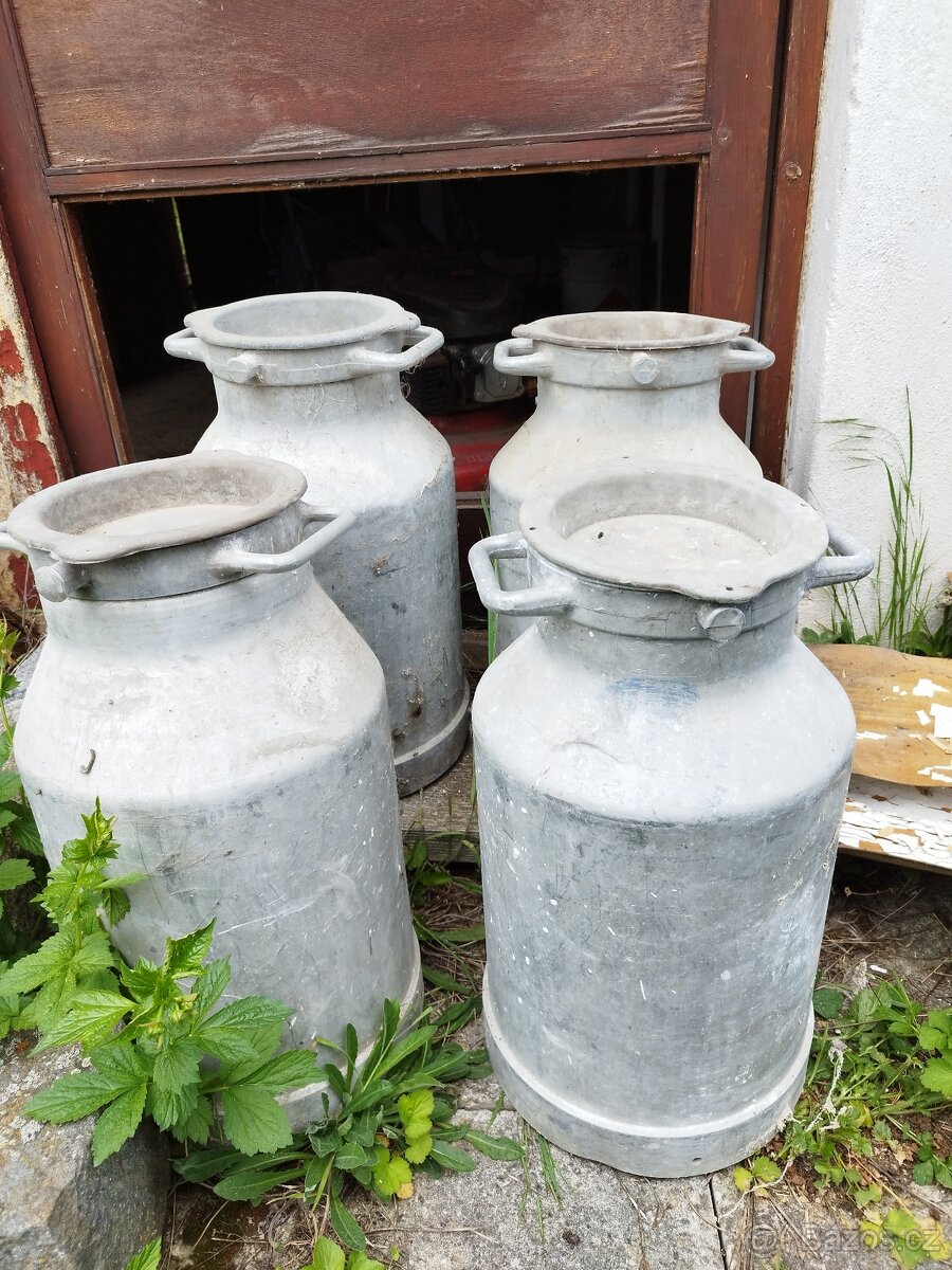Hliníkové konve 25l
