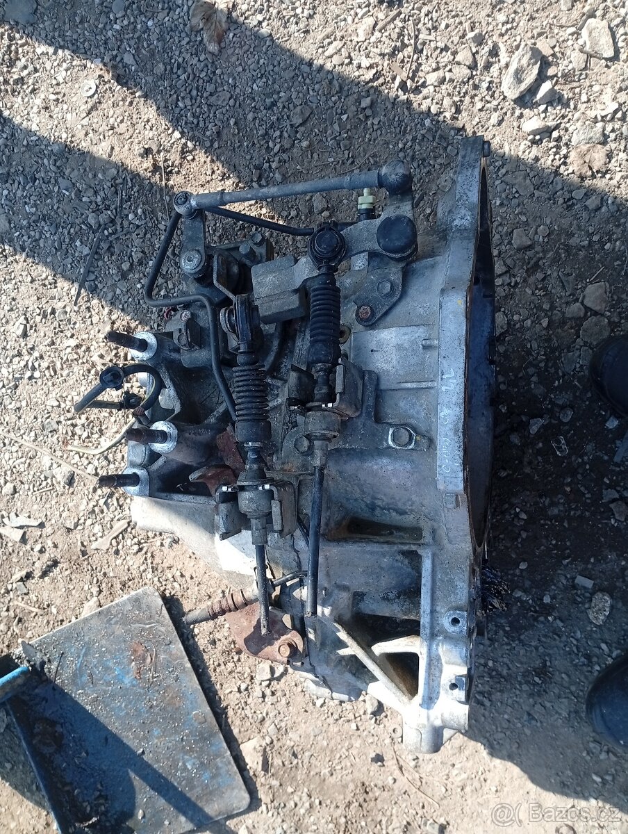 PEUGEOT 4007, CITROEN C-CROSSER 2,2hdi PŘEVODOVKA MANUALNÍ