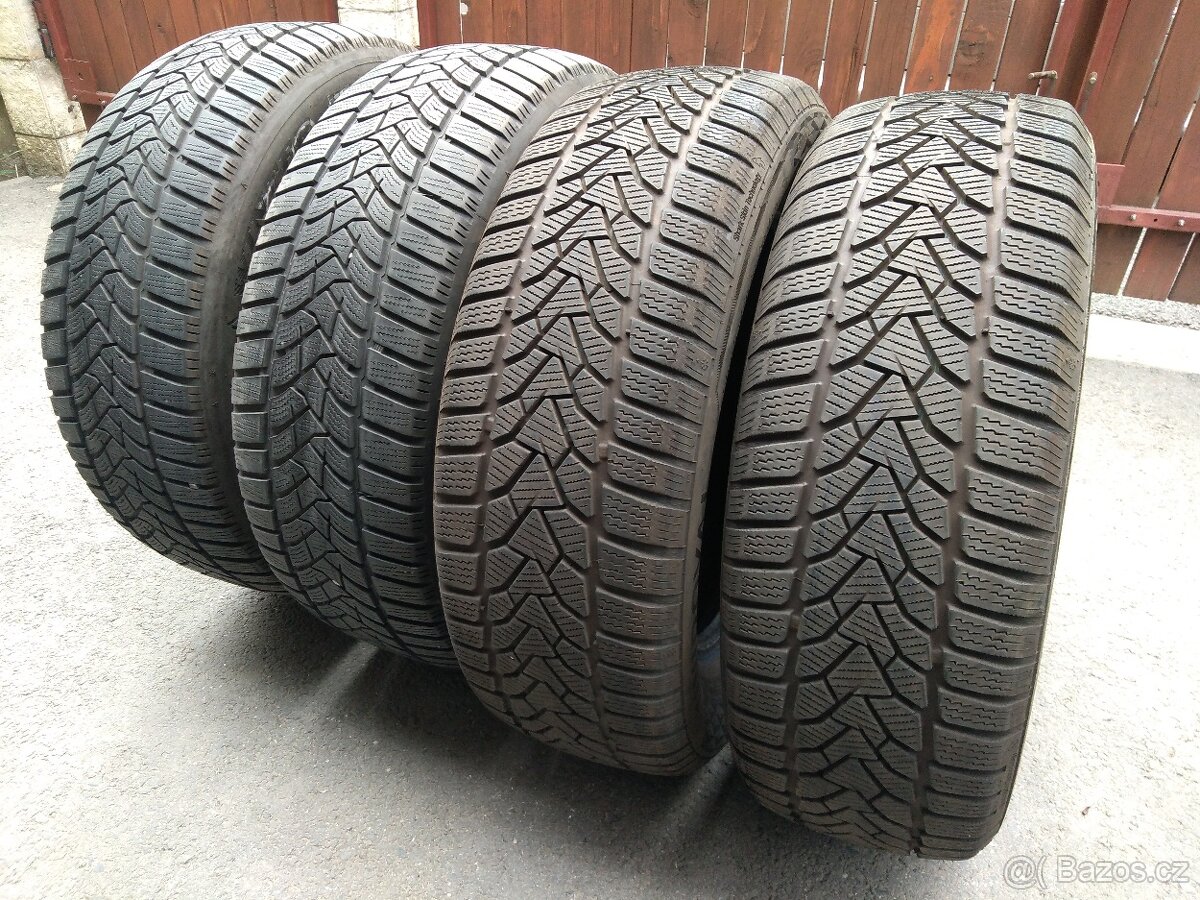 Prodám zimní gumy Dunlop + Uniroyal 205/60 R16 DOT 1624