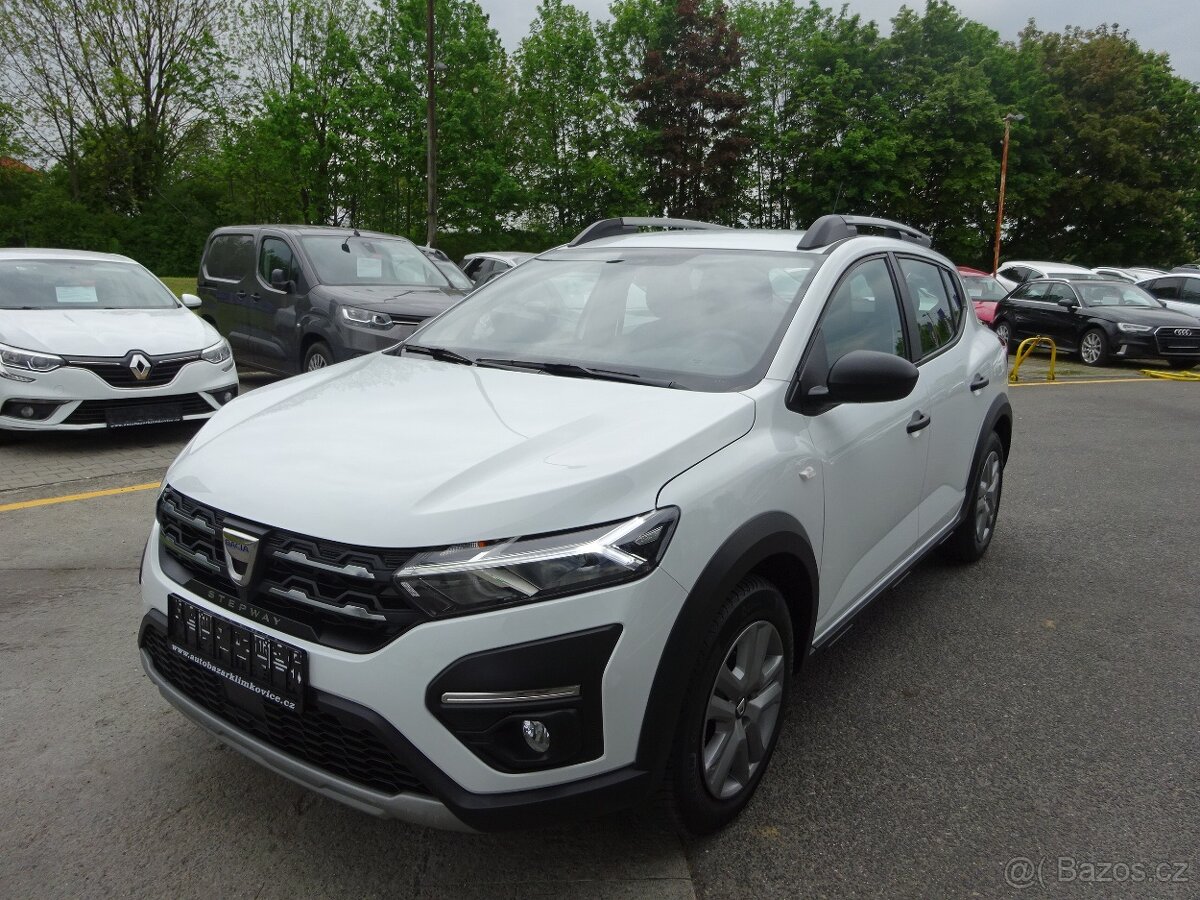 DACIA SANDERO 1,0 originál LPG, GARANCE KM
