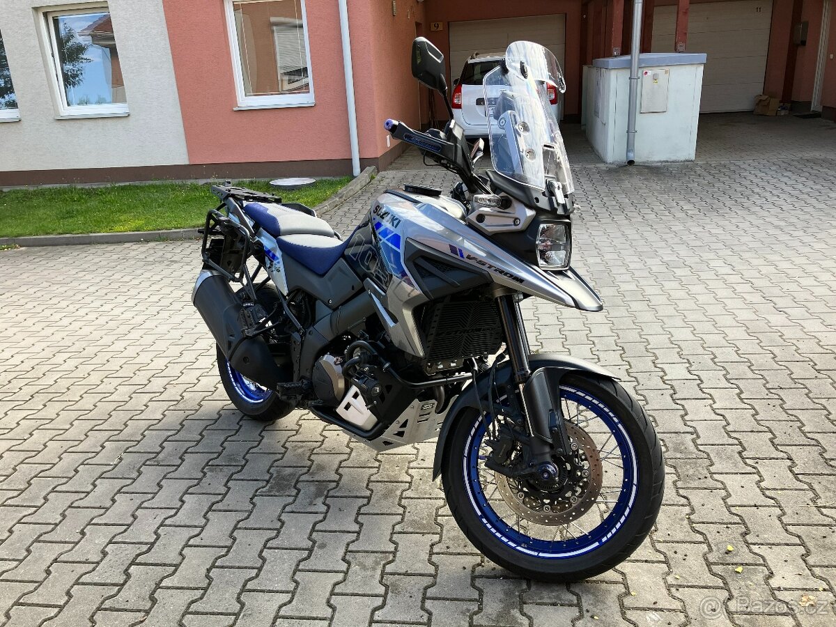 Suzuki v strom 1050 xt