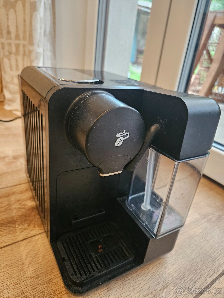Kávovar Tchibo cafissimo milk