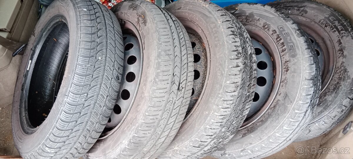 155/65 R14 včetně disků (Citroen C1 Toyota Aygo Peugeot 107)