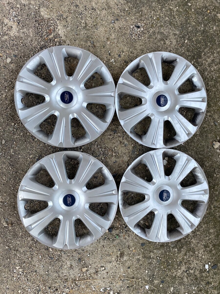 Ford poklice 16 originál