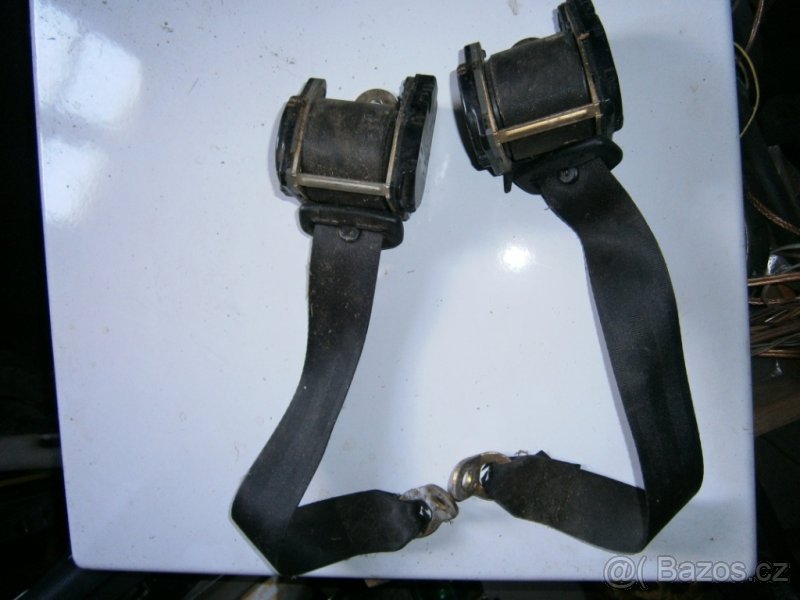 audi 90 pasy