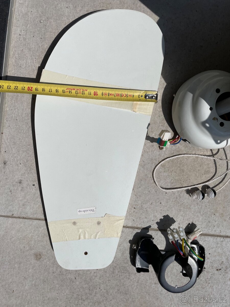 Stropní ventilátor se světlem – průměr cca 90 cm