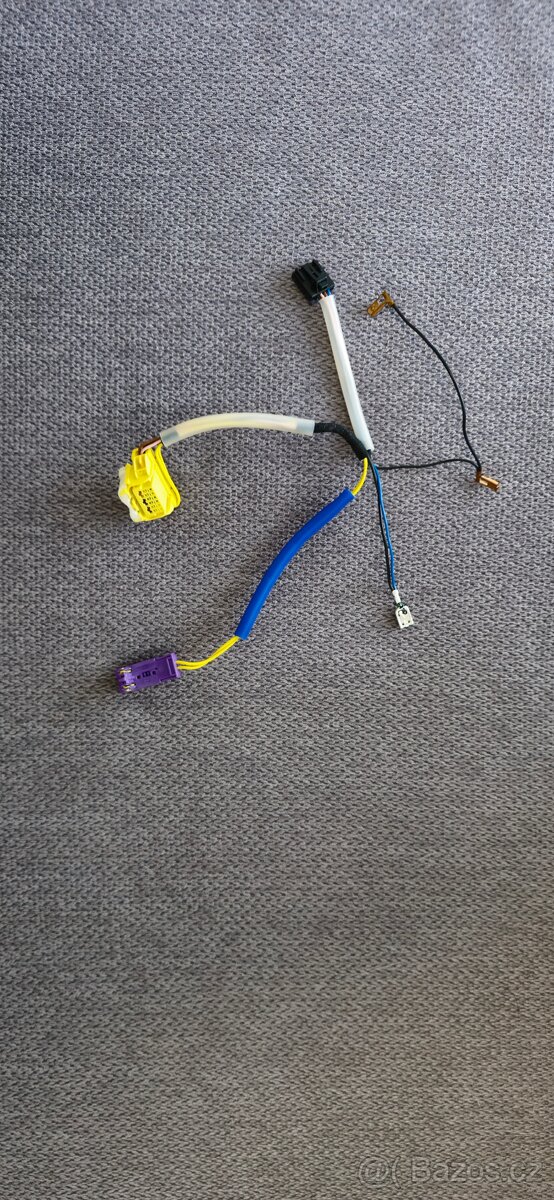 Kabel MULTIFUNKČNÍ volant Škoda