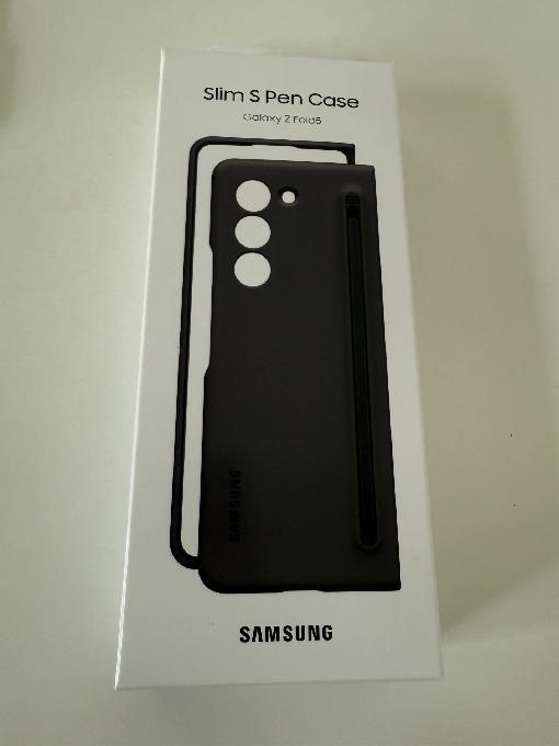Original kryt na Samsung Galaxy Z Fold 5 s perem