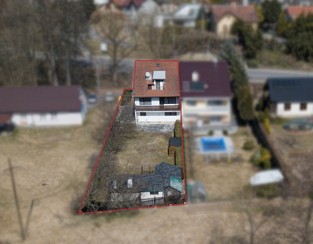 RD Letovice, zahrada 1 300m2, vjezd, garáž, dílna, k bydlení