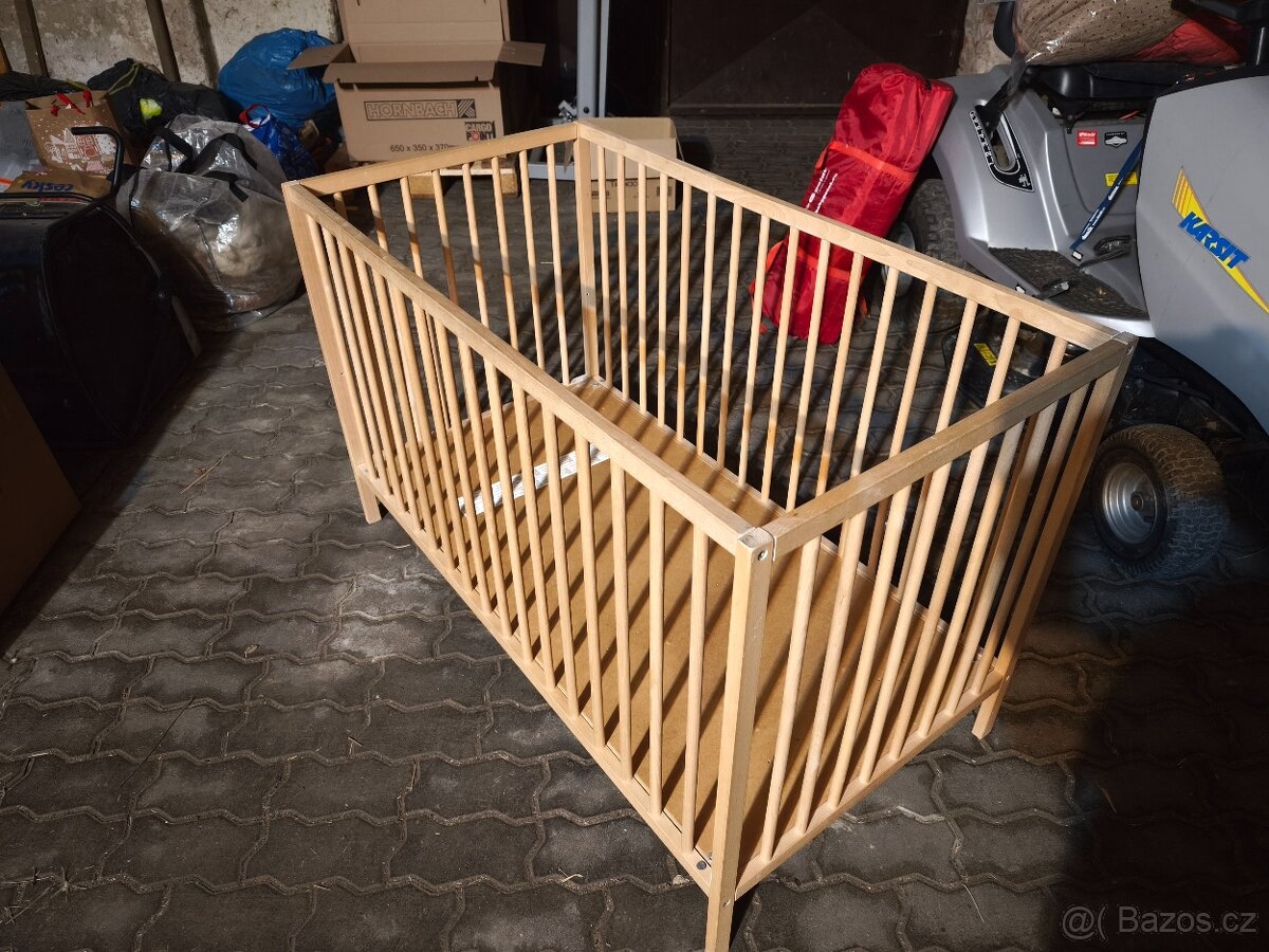 Dětská postýlka