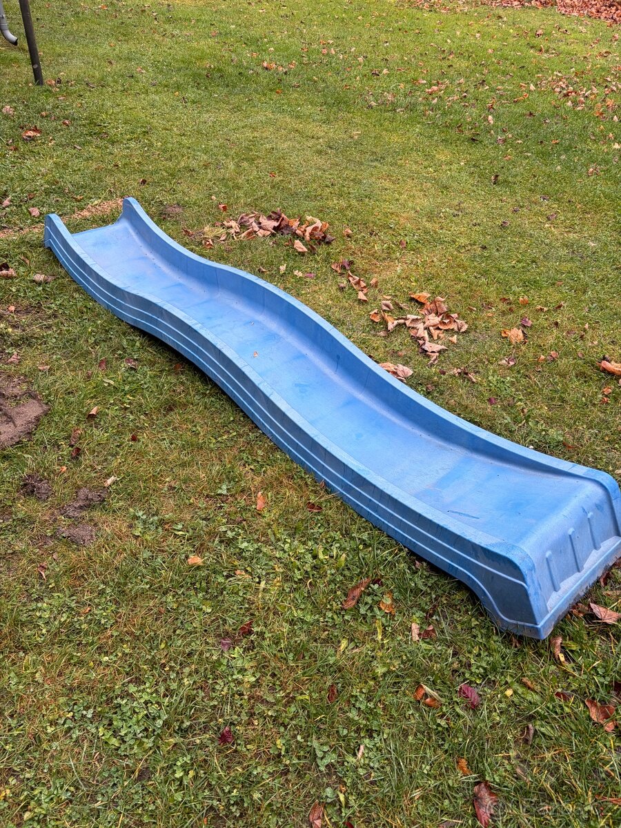 Dětská skluzavka zahradní 3m