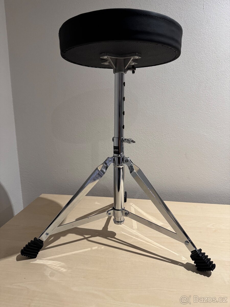 Stolička pro bicí soustavu Millenium