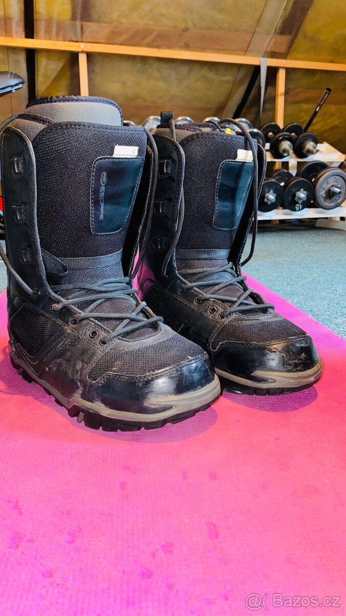 Snowboard boty Escape vel. 45