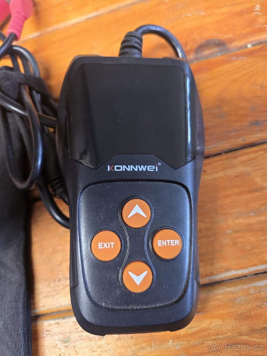 Tester autobaterií 12V KONNWEI KW600