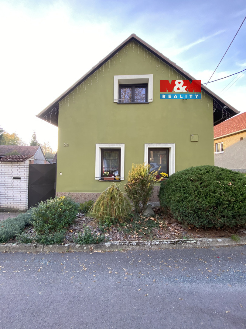 Prodej rodinného domu, 200 m², Radkovice u Budče