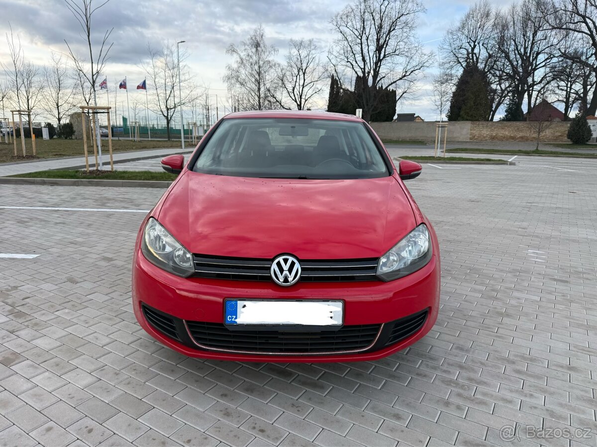 Volkswagen Golf VI