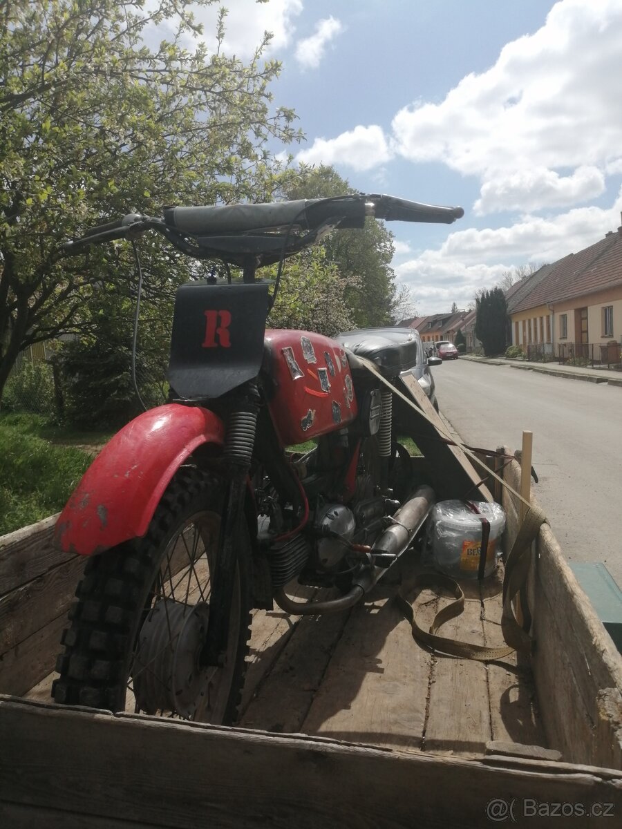 Jawa 23 mustang cross