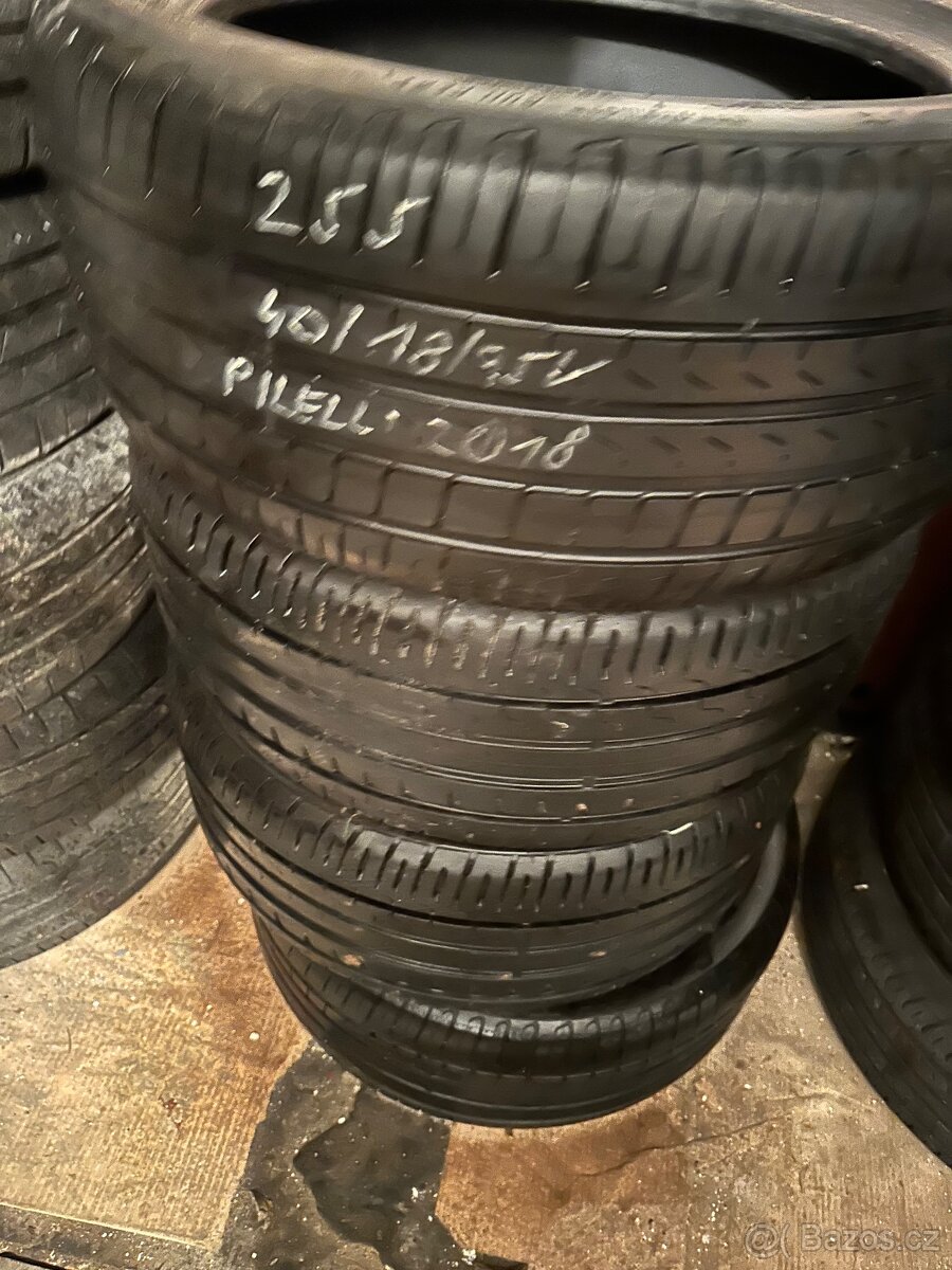 Letní 255/40/18/95v