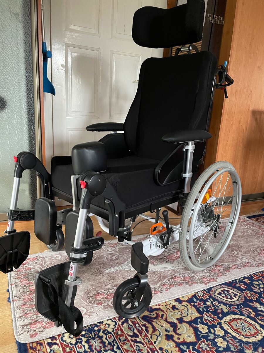 Levně nový,poloh-polustrov.vozík za 4900,-Kč