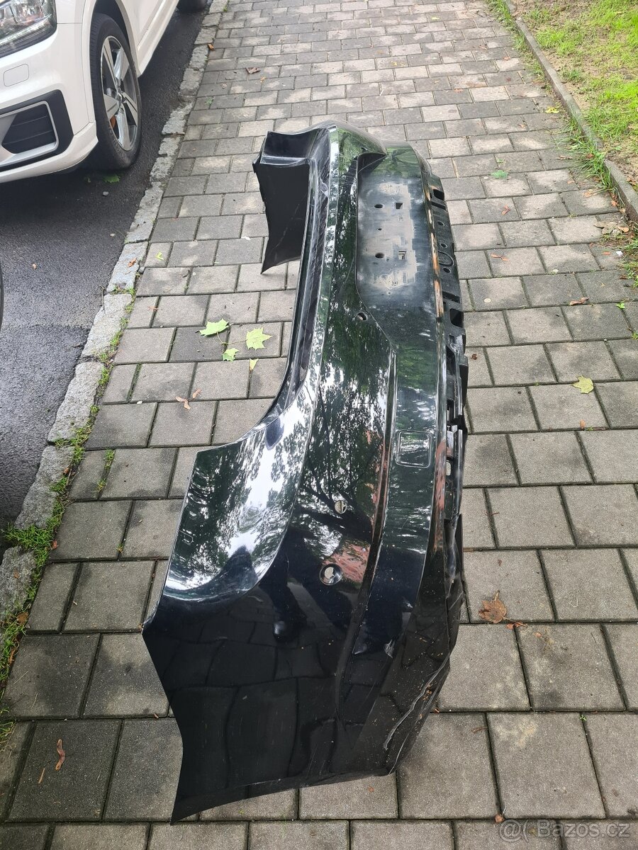 Zadní nárazník na Renault Talisman Sedan