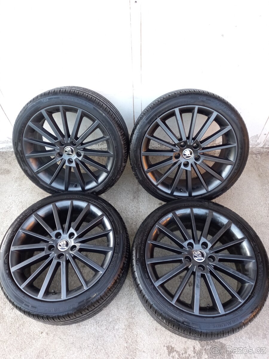 Originál alu kola skoda octavia rs lll