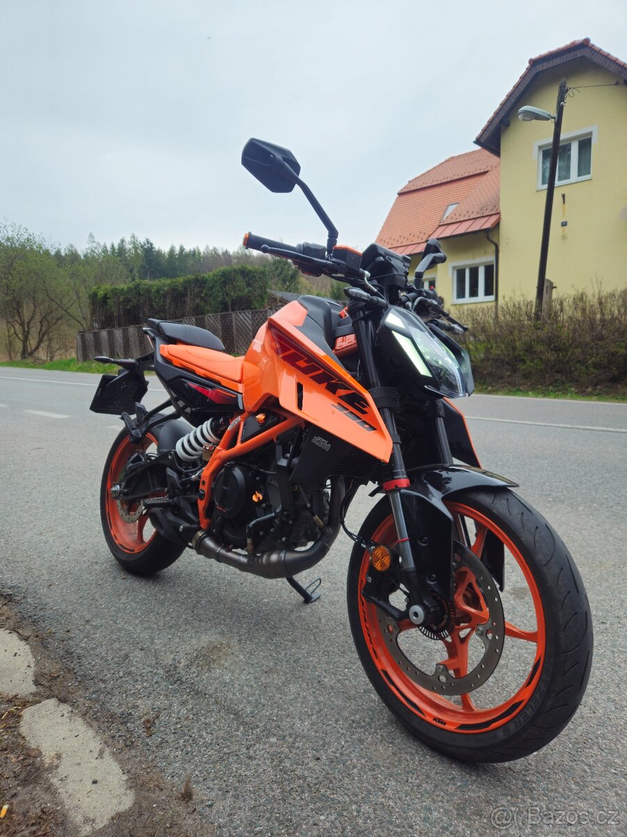 KTM Duke 390 2024