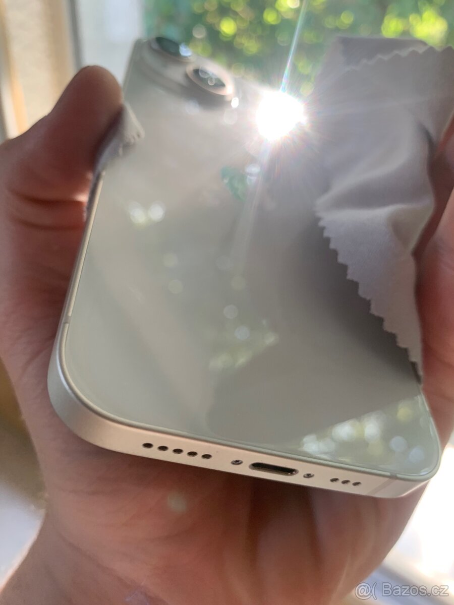 iPhone 14 128 GB TOP STAV WHITE
