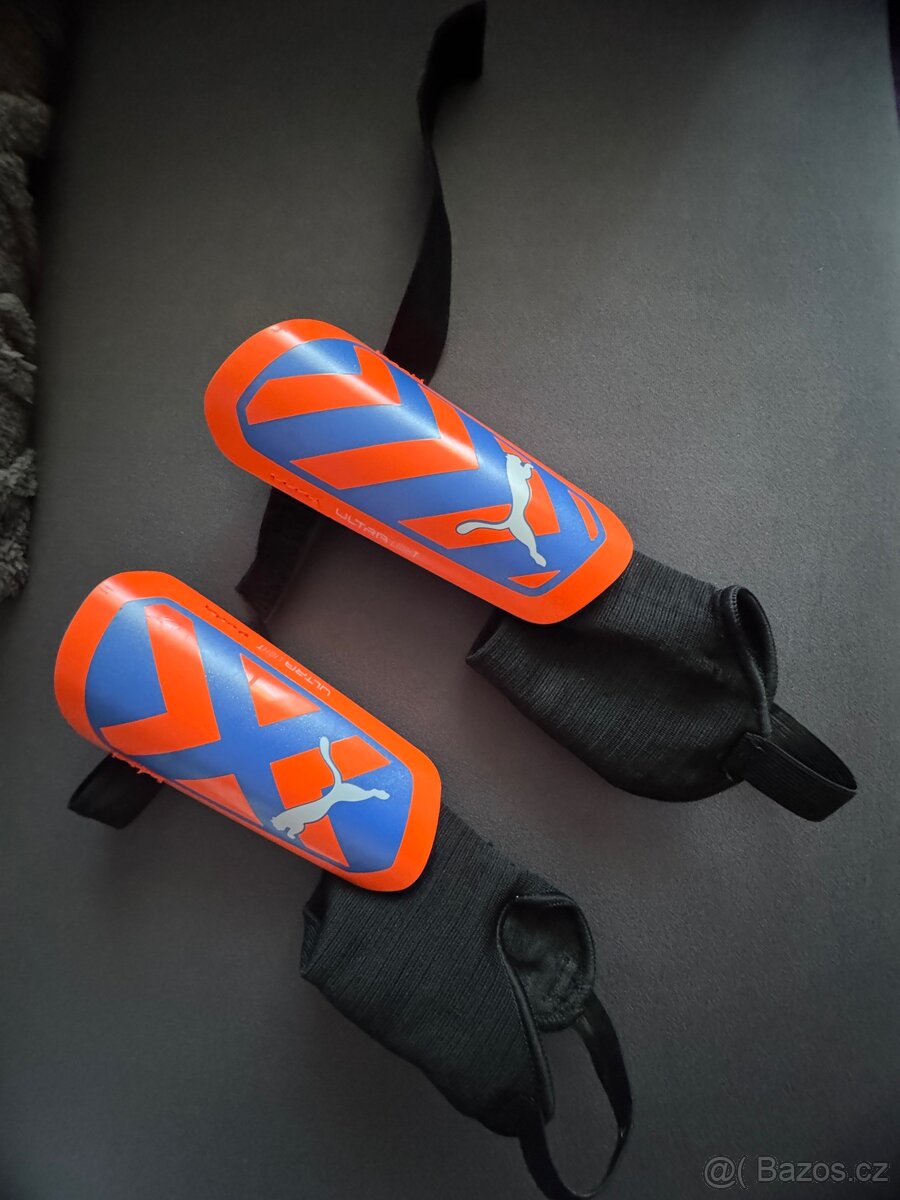 Chrániče na fotbal Puma XS