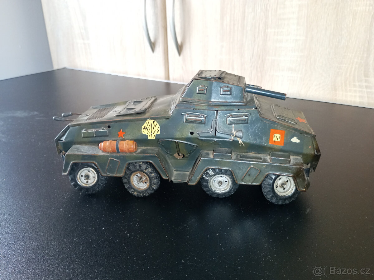 Plechové vozidlo SdKfz 234/2 PUMA